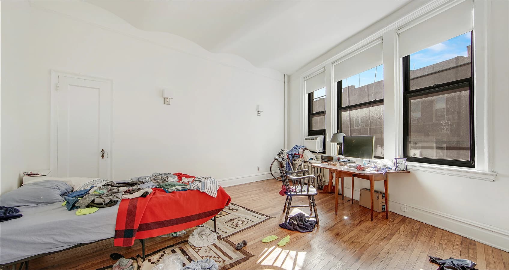 Item Removal & Virtual Cleaning №1: Before